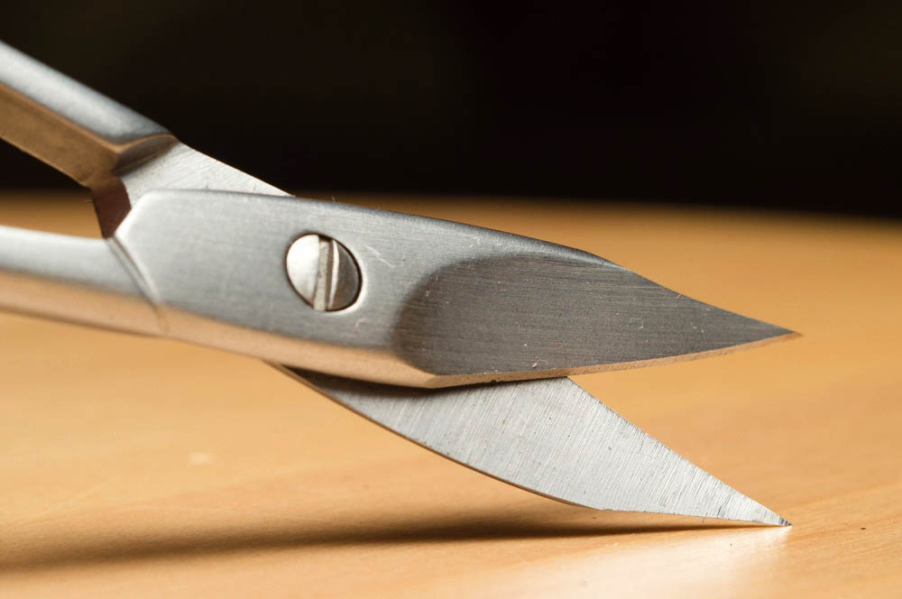 Как правильно заточить ножницы в домашних условиях